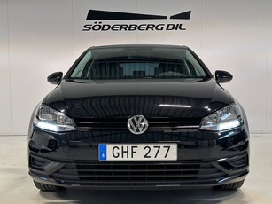 Volkswagen Golf 5-dörrar 1.0 TSI Base B-kamera, Drag, Ny servad