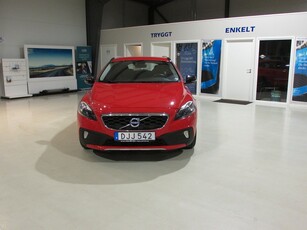 Volvo V40 Cross Country D2 Summum Euro 6 NY SERVAD SKINN