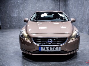 Volvo V40 D2 120hk Momentum Navigation Billig årsskatt