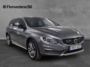 Volvo V60 Cross Country D4 AWD Summum