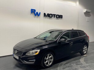 Volvo V60 D5 215hk Momentum D-värm Dragkrok | Kamrem Bytt