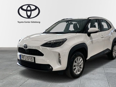 Toyota YarisCross Hybrid 1,5 ACTIVE TAKRELING 2023, Halvkombi