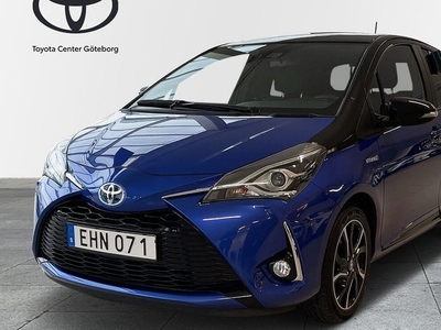 Toyota YarisHybrid 1,5 5D BI-TONE PLUS BLUE COMF PLUS 2018, Halvkombi