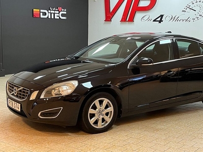 Volvo S60D3 Momentum Euro 5 2011, Sedan