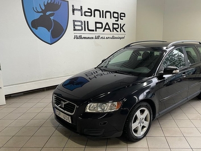 Volvo V502.0 D Kinetic SUPERDEAL VÄRMARE DRAG CC 2008, Kombi