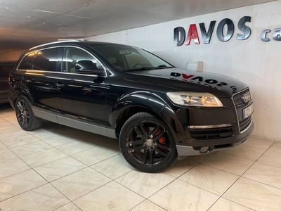 Audi Q7 4.2 FSI V8 quattro TipTronic Comfort, Design