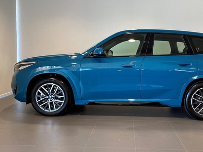 BMW iX1 xDrive 30 M-Sport Park Assist Dragkrok 6,95%