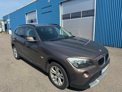 BMW X1 sDrive20i ny servad lågmil11.000mil