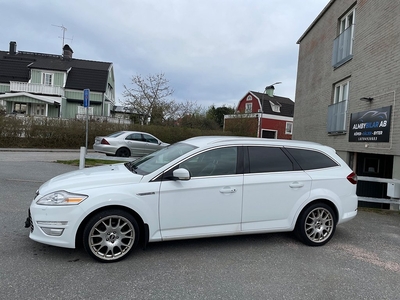 Ford Mondeo Kombi 2.0 TDCi Powershift Euro 5