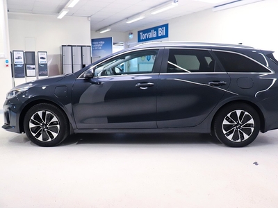 Kia CEED Plug-in Hybrid AUT 141hk Advance + Vinterhjul