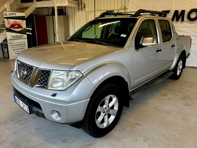 Nissan Navara Dubbelhytt 2.5 dCi 4x4 Euro 4 Lågmil Automat