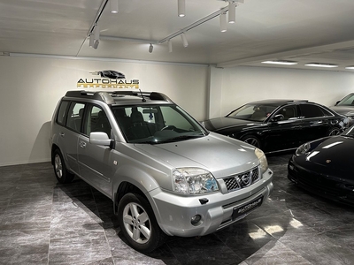 Nissan X-Trail X-Trail 2.5 4x4 165hk Columbia Pano Navi Drag