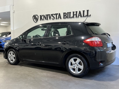 Toyota Auris Hybrid e-CVT Värmare Nyservad 136hk