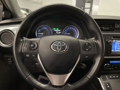 Toyota Auris Touring Sports Hybrid