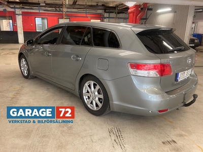 Toyota Avensis Kombi 2.0 Premium Aut, Panorama & Drag