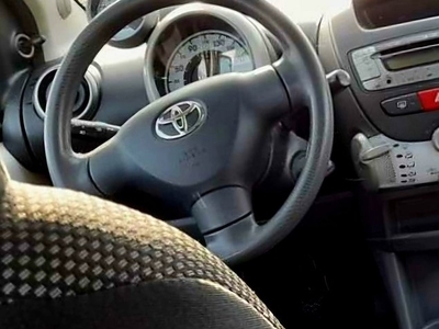 Toyota Aygo 5-d 1.0 VVT - Lågmilare I toppskick!