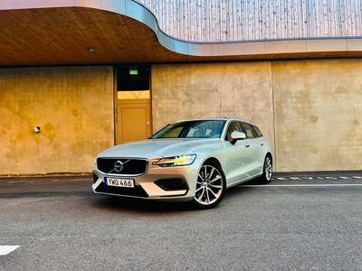 Volvo V60 |T6|AWD|Advanced Edition|Pano|klimat|harmankardon|