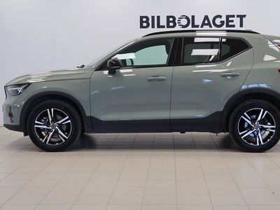 Volvo XC40 B4 FWD Bensin Plus Dark | Dragkrok | Förarstöd II