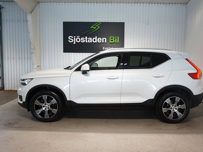 Volvo XC40 D3 Inscription Drag Voc Cosmic vit Metallic