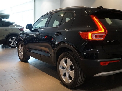 Volvo XC40 T2 FWD Momentum, Klimatpaket, parkeringssensor bak