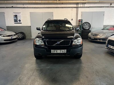 Volvo XC90 2.5T AWD Base 7-Sits Ny Servad Drag PDC (209hk)