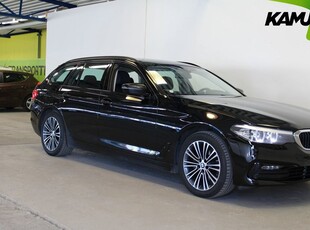 BMW 520xDrive Sport line Värmare Drag CarPlay 2020, Kombi