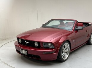 Ford Mustang GT 4.6 V8 Cabriolet (300hk)