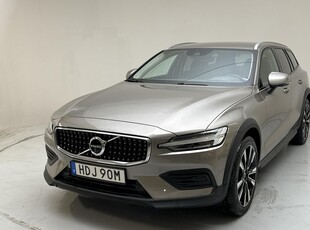 Volvo V60 B4 Cross Country AWD Mildhybrid, Diesel (197hk)