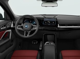 BMW iX2 xDrive30