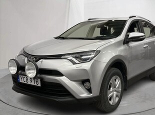 Toyota RAV4 2.0 VVT-i (151hk)