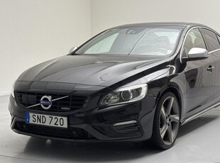 Volvo S60D4 2015, Sedan