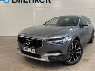 Volvo V90Cross Country D5 AWD Pano B&W HUD Kamera BLIS 2019 2019, Kombi