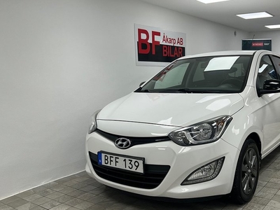 Hyundai i205-dörrar 1.2 Euro 5 2015, Halvkombi