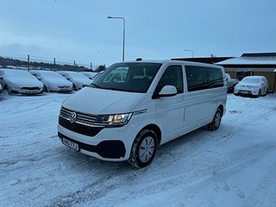 Volkswagen Caravelle T6.1 TDI150 AUT LÅNG 9-SITS VÄRMARE DRAG