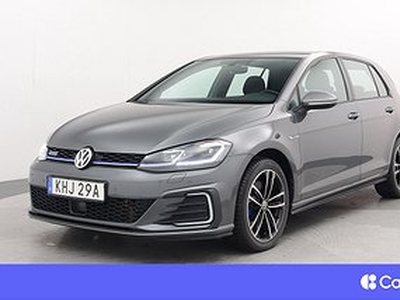 Volkswagen Golf GTE Active Info Adaptiv Farth Värmare V-hjul