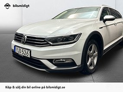 Volkswagen Passat Alltrack 2.0 TDI 4M Drag Backkamera 190hk