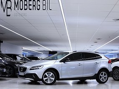 Volvo V40 Cross Country D3 150hk Momentum Värmare Navi