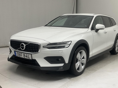 Volvo V60 D4 Cross Country AWD (190hk)