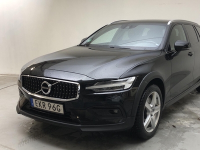 Volvo V60 D4 Cross Country AWD (190hk)