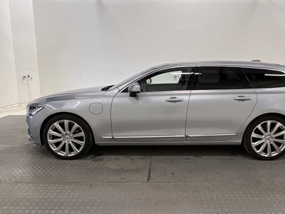 Volvo V90T8 TwEn AWD Inscription B&W Pano Drag 360 2018, Kombi