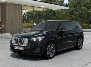 BMW iX1Edrive20 M Sport Business Launch Ed Drag DA HUD 2024, SUV