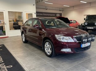 Skoda Octavia1.6 MPI Multifuel Elegance Extraljus Bosch 2010, Halvkombi