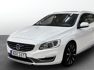 Volvo V60D4 AWD SUMMUM TAKLUCKA 2015, Kombi