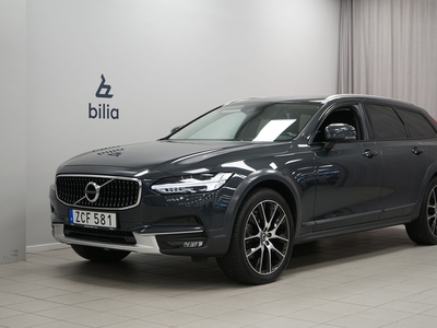 Volvo V90 Cross Country D4 AWD