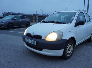 Toyota Yaris5-Dörrar 1.0 VVT-i Manuell 2000 2001, Halvkombi