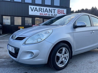 Hyundai i205-dörrar 1.2 Euro 5 2011, Halvkombi