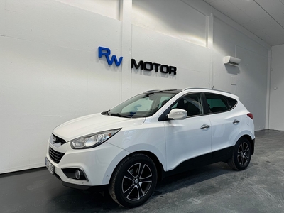 Hyundai ix35 2.0 CRDi 4WD 184hk Värmare Pano Backkam Navi