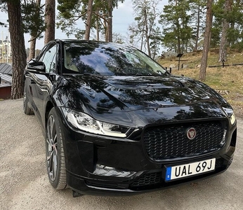 Jaguar I-Pace EV400 SE