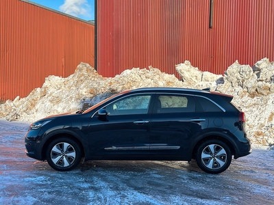 Kia Niro P-HEV DCT EX | NAV | BACKKAMERA | RATTVÄRME | DRAG