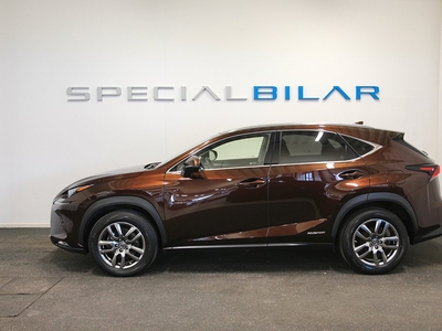 Lexus NX 300h AWD 2.5 E-CVT Navi Keyless Backkamera